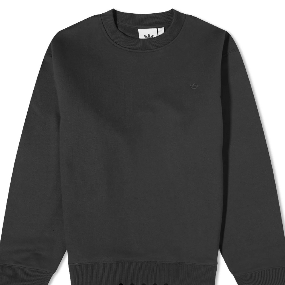 Classic Premium Clean Design Crewneck Sweatshirt - Picture 8 of 14